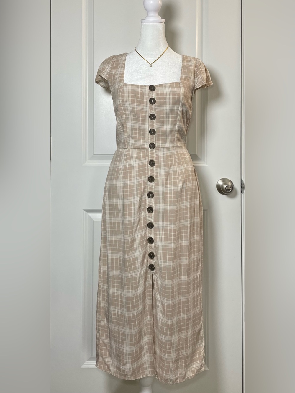 Trixxi Beige Plaid Midi Dress Women’s Medium Open Back Tie Cottagecore - Picture 2 of 13